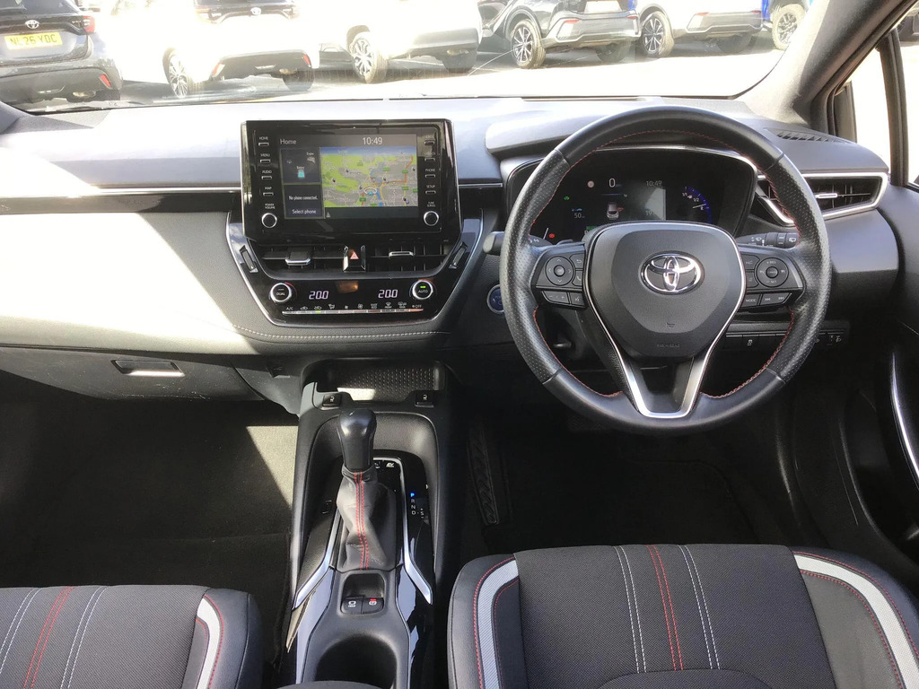 Toyota Corolla 2.0 Vvt-i Hybrid Gr Sport  #4