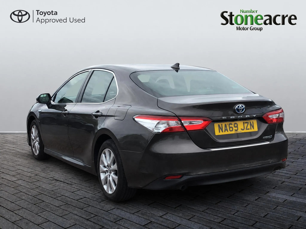 Toyota Camry 2.5 Vvt-h Design Cvt Euro 6 Ss #4