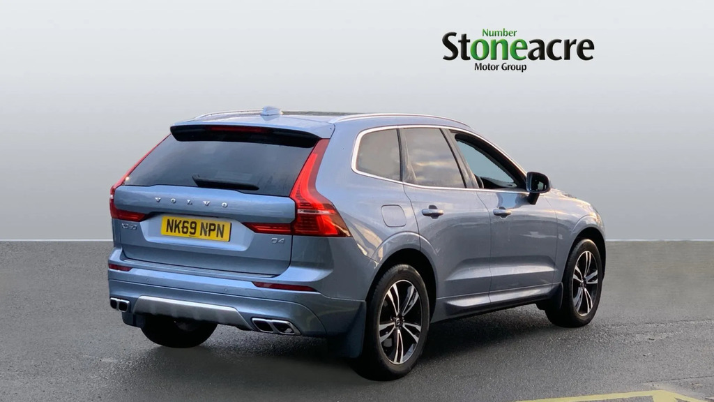 Volvo XC60 2.0 D4 Momentum Pro Euro 6 Ss  #2
