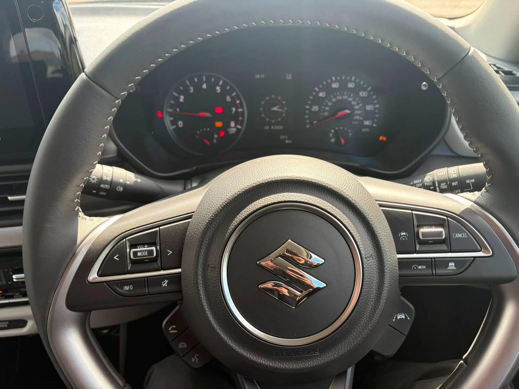 Suzuki Swift 1.2L 80 Bhp White #27