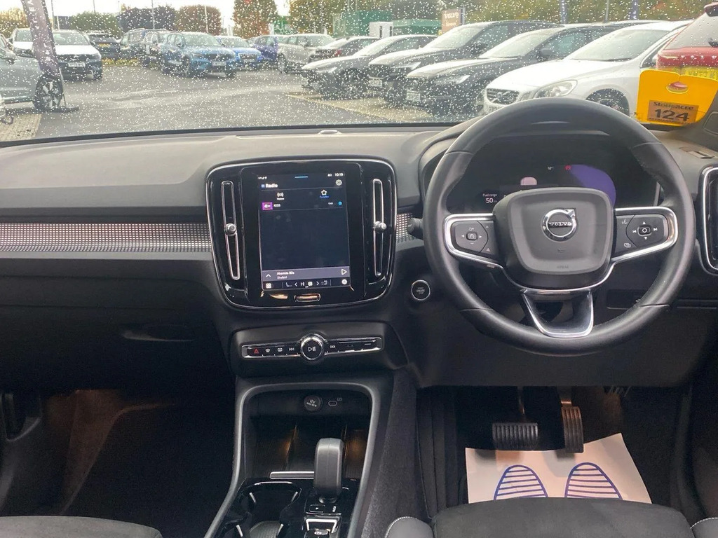 Volvo XC40 2.0 B3p Plus Dark  #6