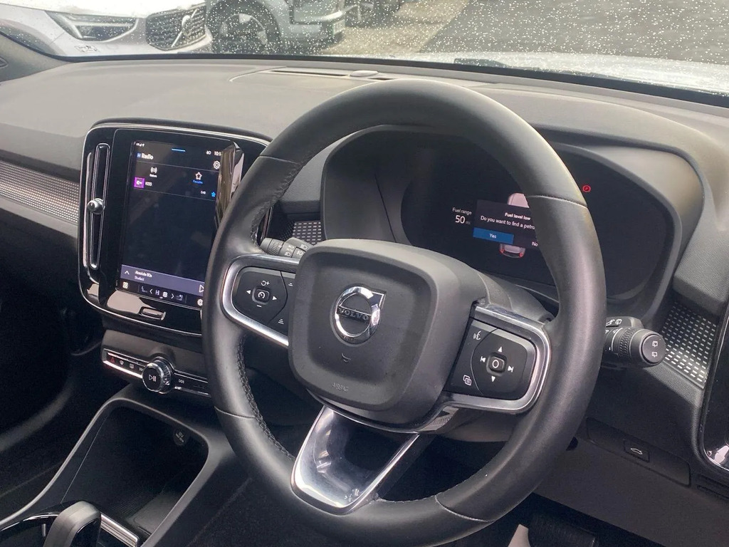 Volvo XC40 2.0 B3p Plus Dark  #5