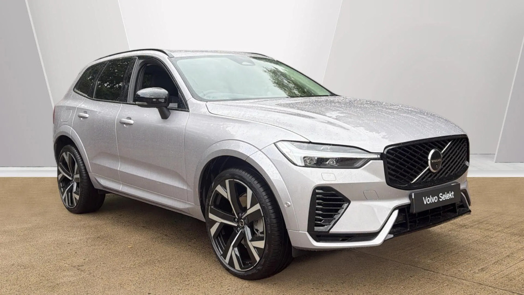 Volvo XC60 Plus Pro White #45