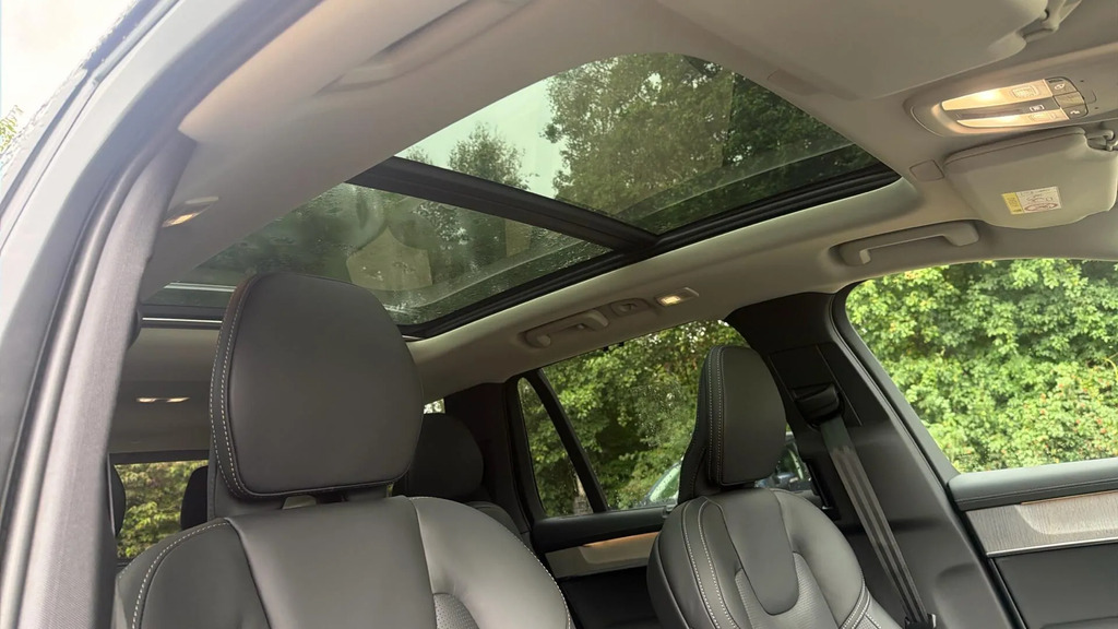 Volvo XC90 Ultra Silver #28