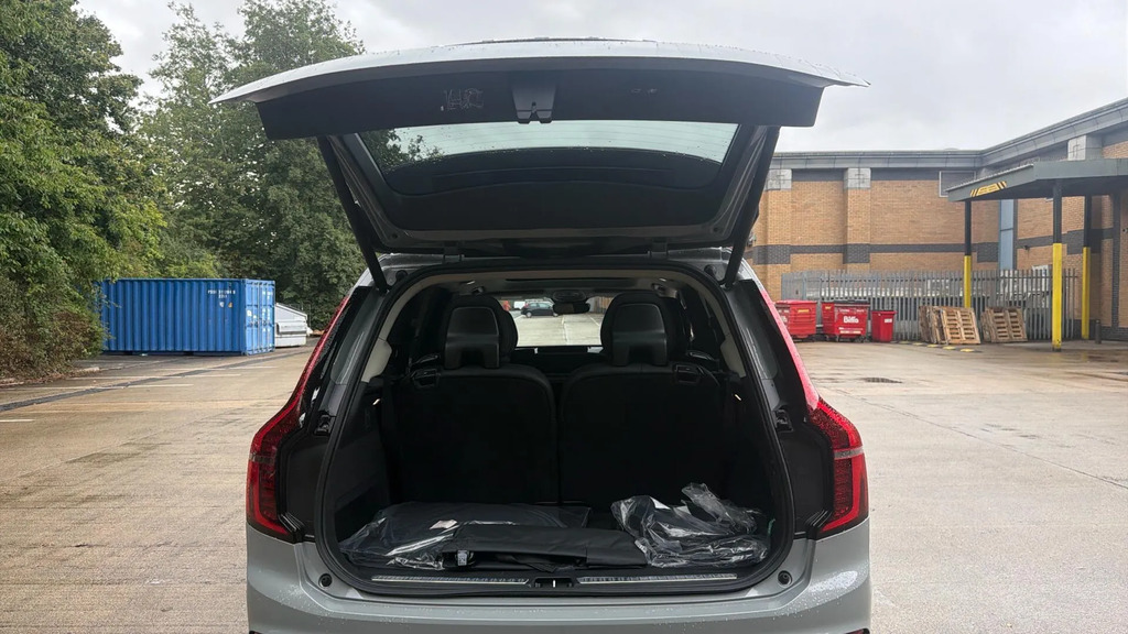 Volvo XC90 Ultra Silver #13