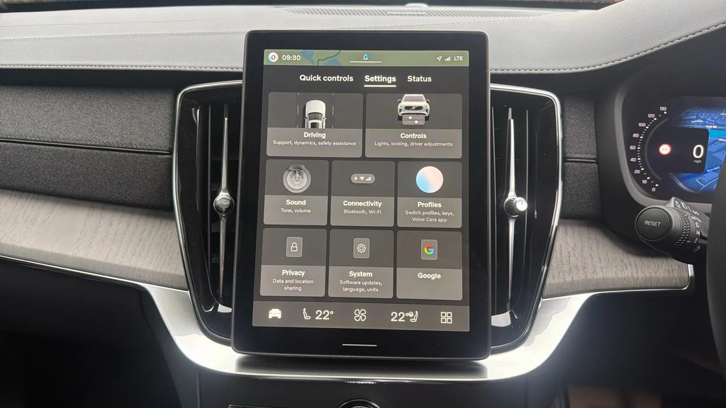 Volvo XC90 Ultra Silver #15