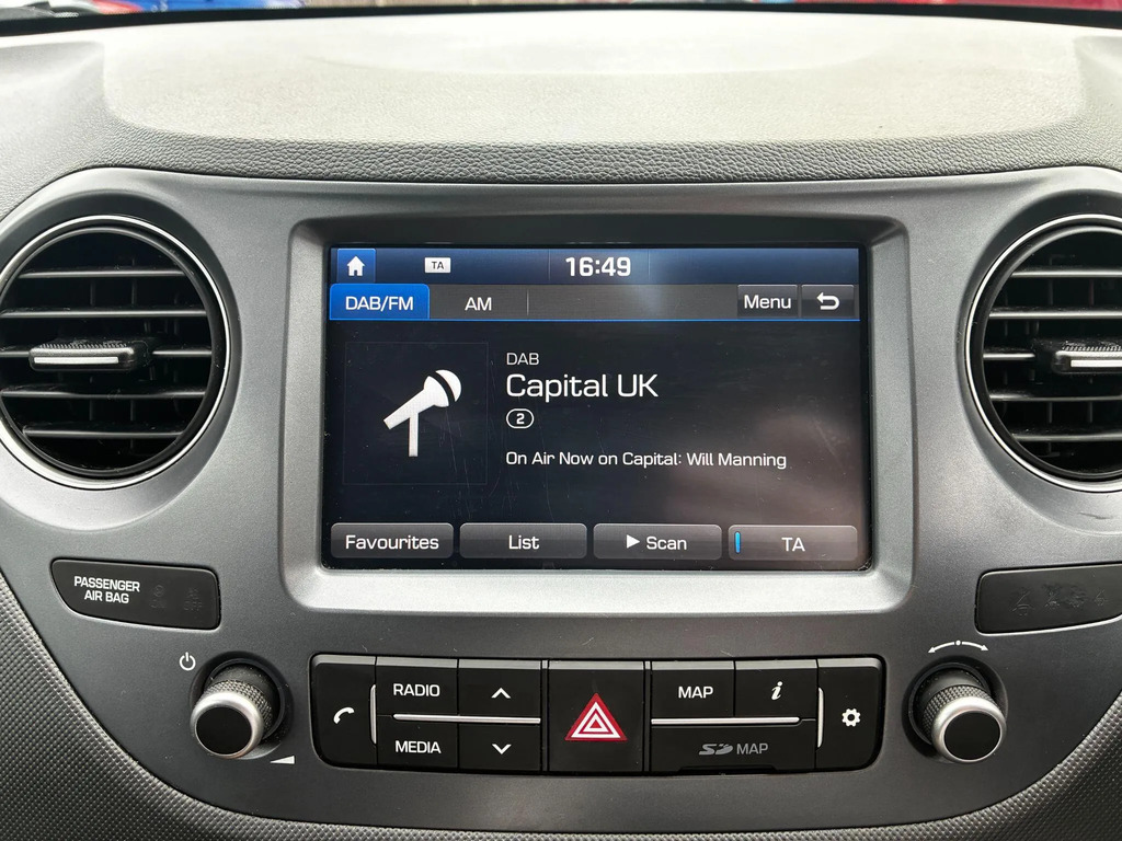 Hyundai I10 Hatchback  #21