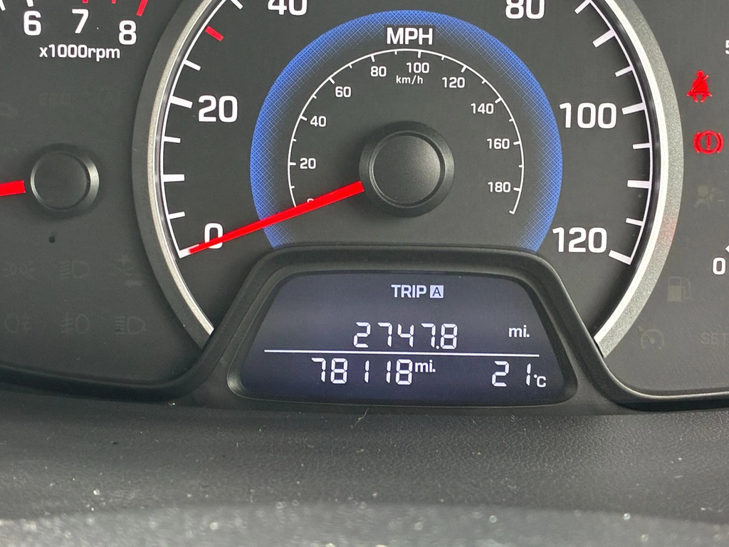 Hyundai I10 Hatchback  #15