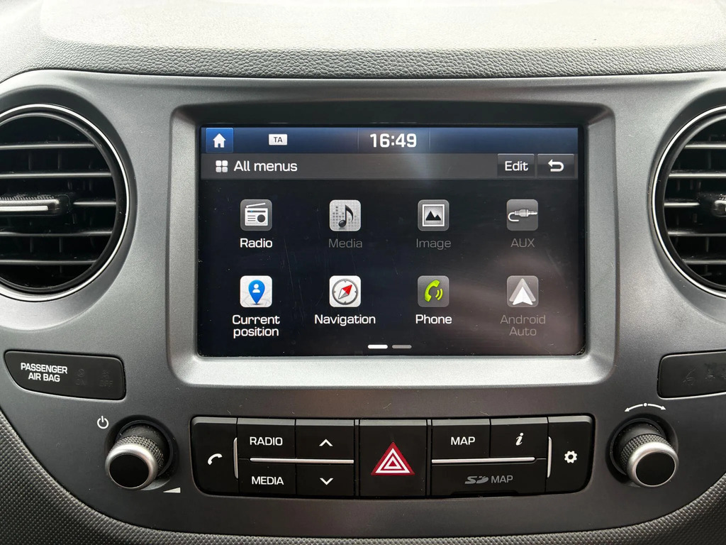 Hyundai I10 Hatchback  #31