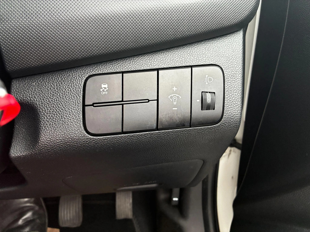 Hyundai I10 Hatchback  #17