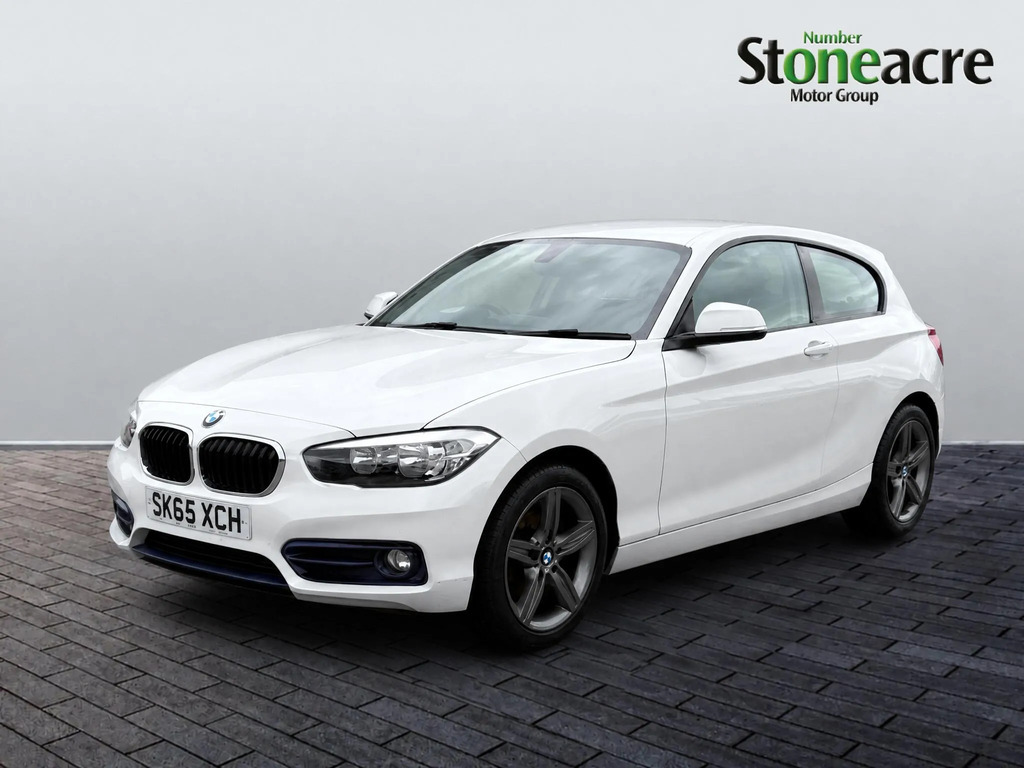 BMW 1 Series Hatchback 3.0 White #7
