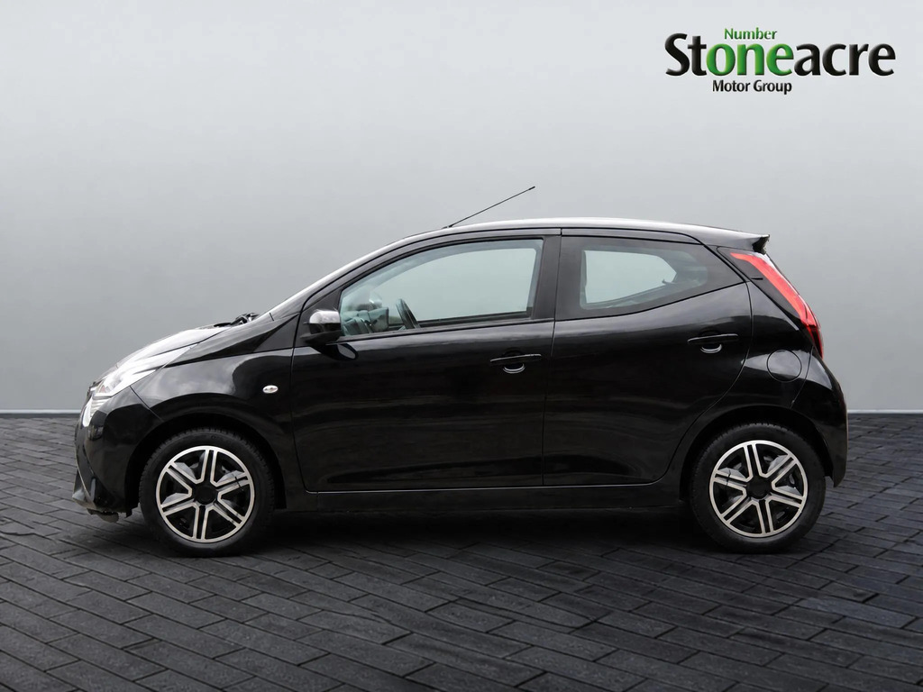 Toyota Aygo 1.0 Vvt-i X-play #6