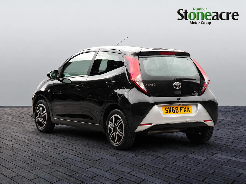 Toyota Aygo 1.0 Vvt-i X-play #5