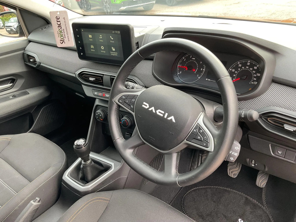 Dacia Sandero Stepway Tce Journey Hatchback Green #13