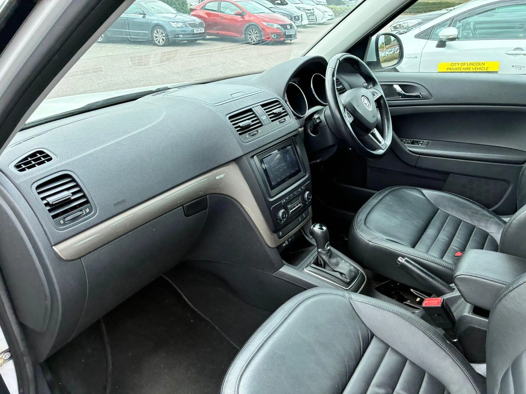 Skoda Yeti  Grey #8