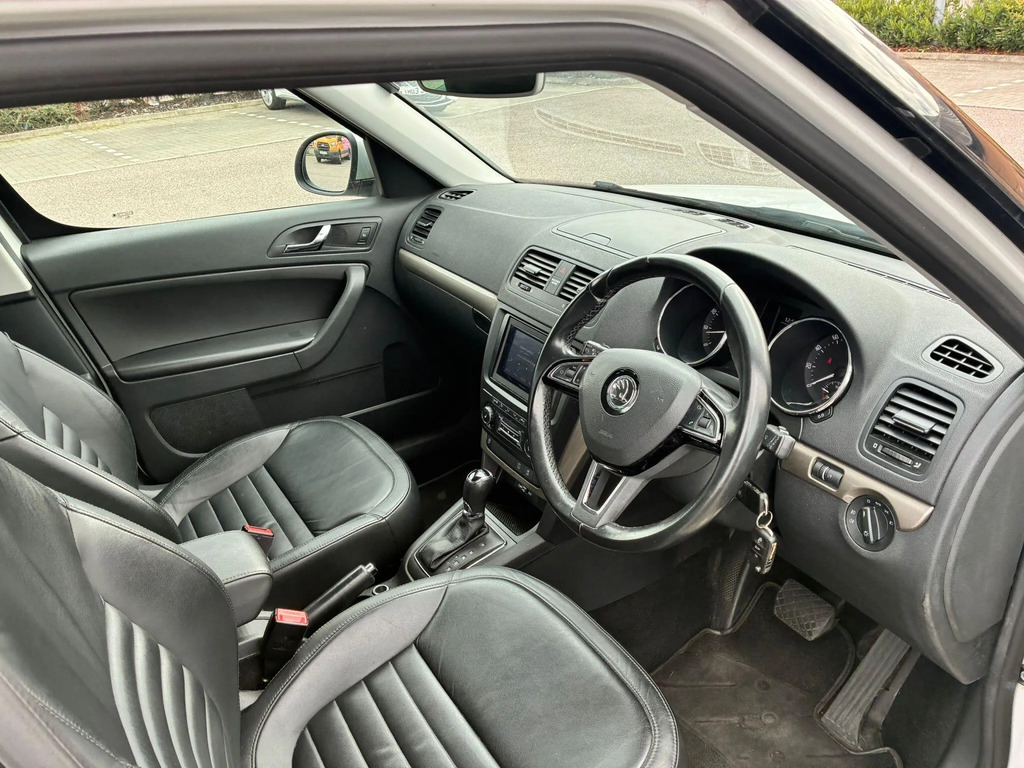 Skoda Yeti  Grey #10