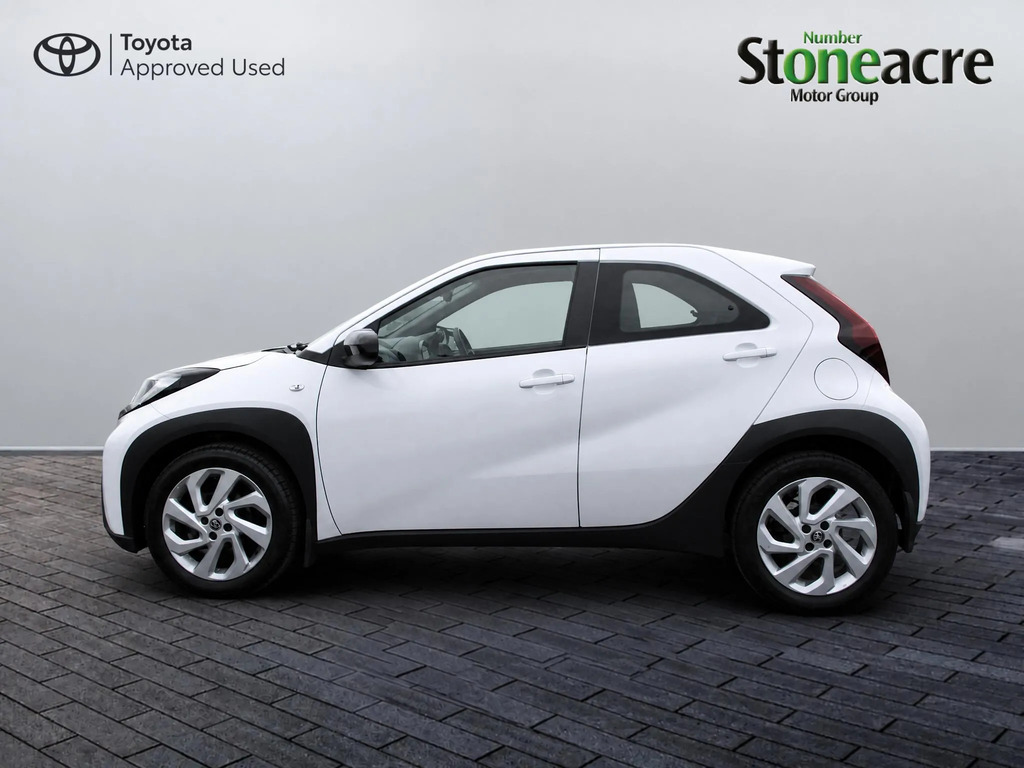 Toyota Aygo X 1.0 Vvt-i Pure #6
