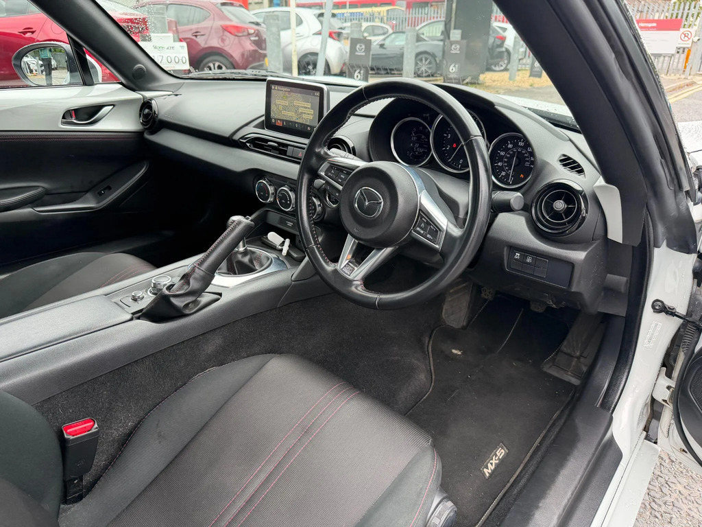 Mazda MX-5 1.5L Sport Nav Red #10