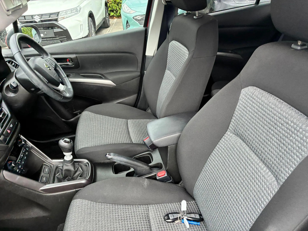 Suzuki S Cross Motion Black #12