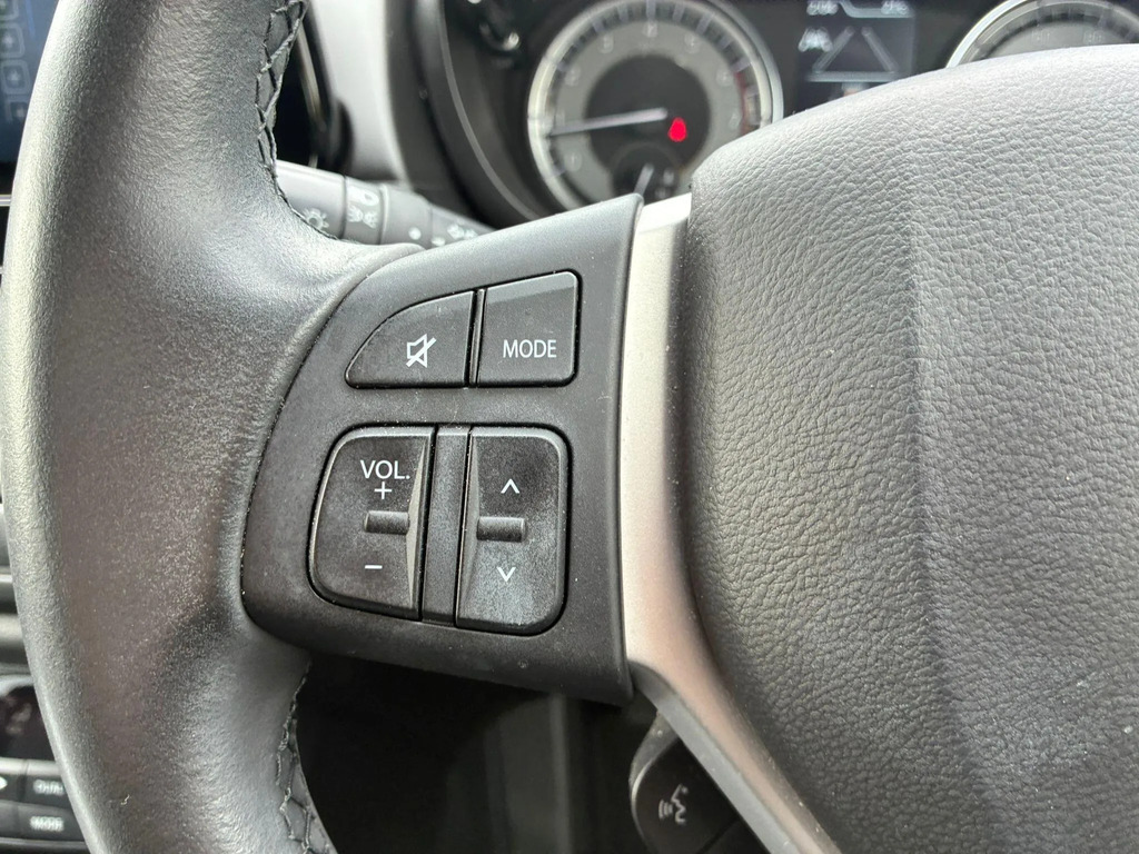 Suzuki S Cross Motion Black #9