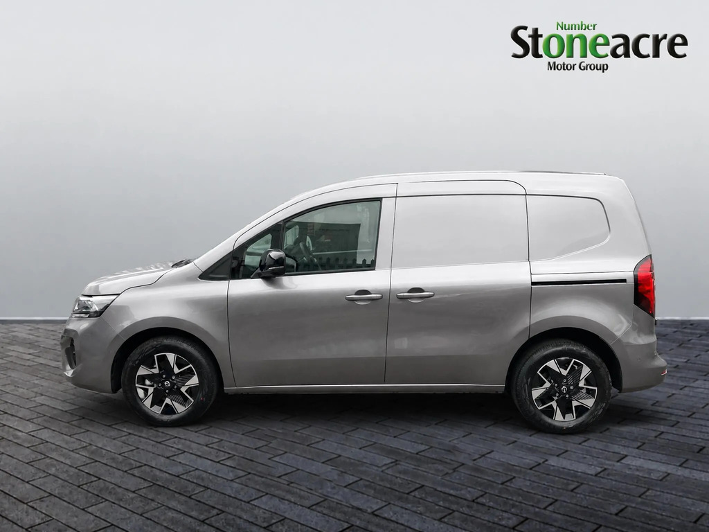 Nissan TOWNSTAR Mpv #4