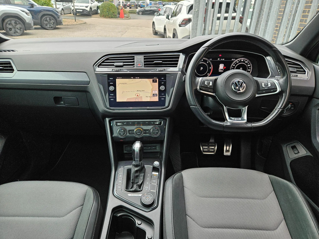 Volkswagen Tiguan 2.0 Tdi 190 4Motion Sel Dsg Grey #12