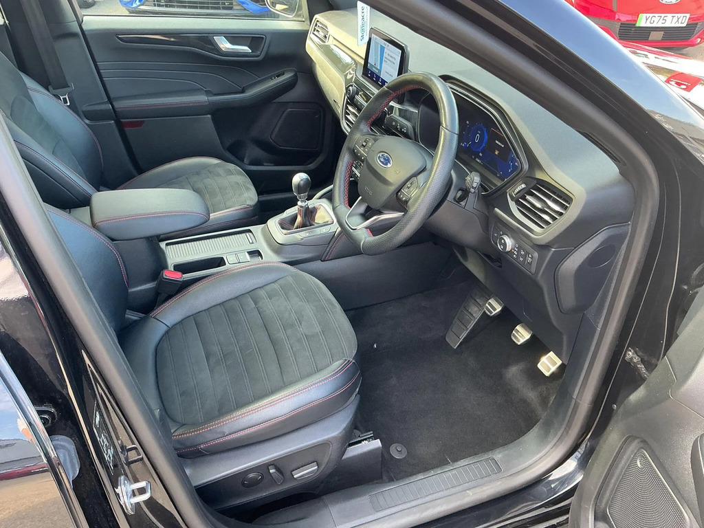 Ford Kuga 1.5 Ecoblue St-line Edition White #12