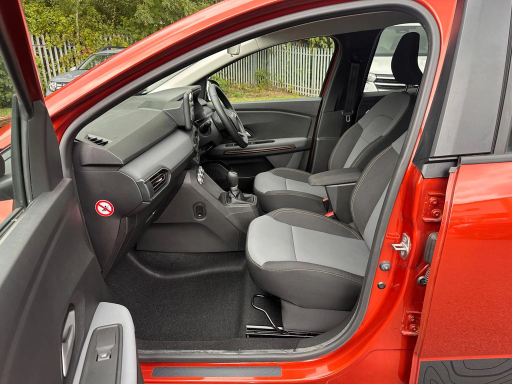 Dacia Jogger 1.6 Hev Extreme 2024 Grey #11