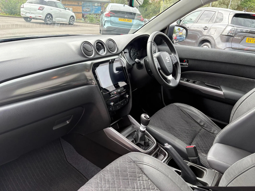 Suzuki Vitara 61Kwh Motion #10