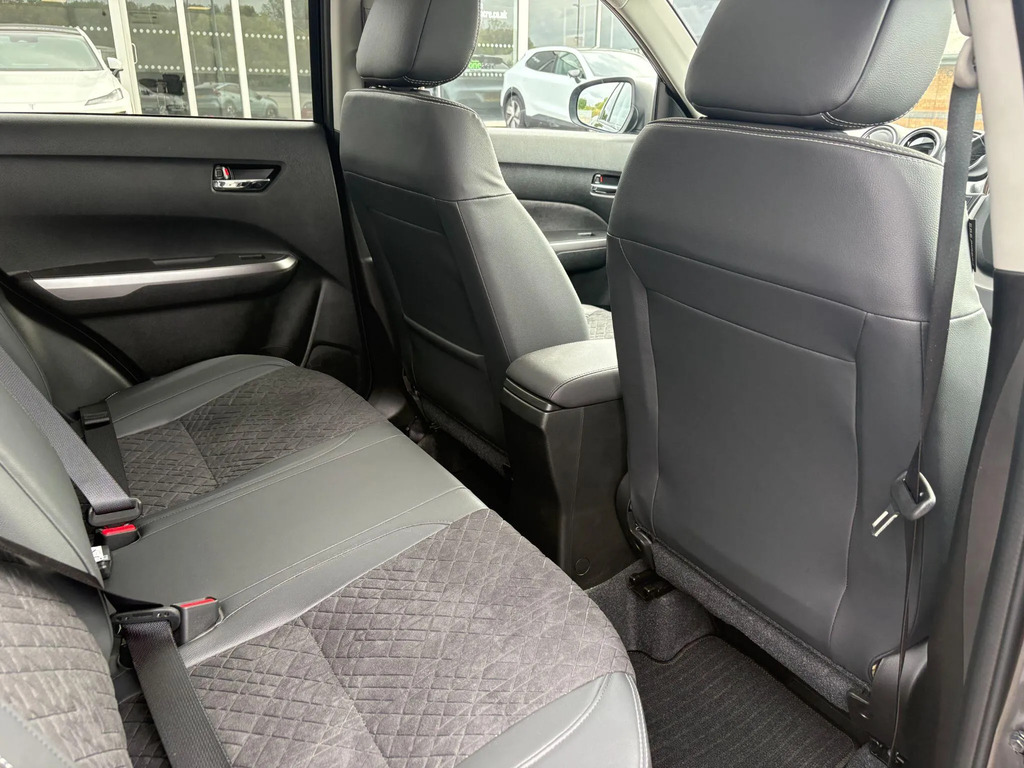 Suzuki Vitara 61Kwh Motion #18