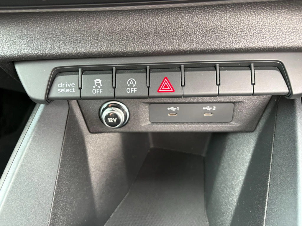 Audi A1 30 Tfsi 110 Technik S Tronic Black #22