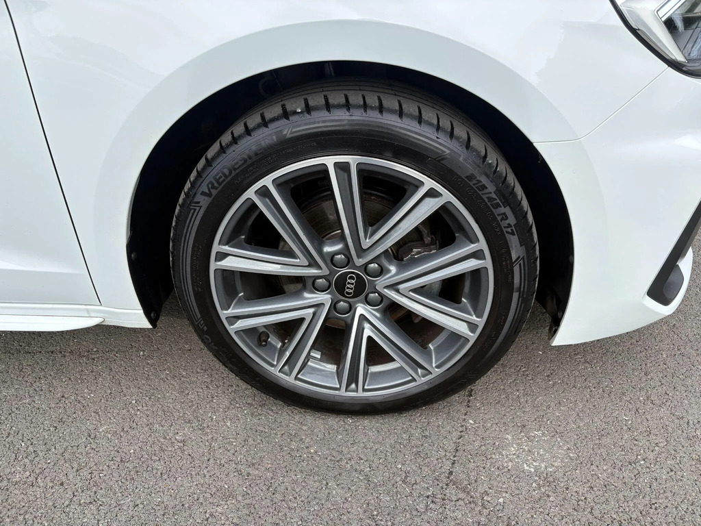 Audi A1 30 Tfsi 110 Technik S Tronic Black #29