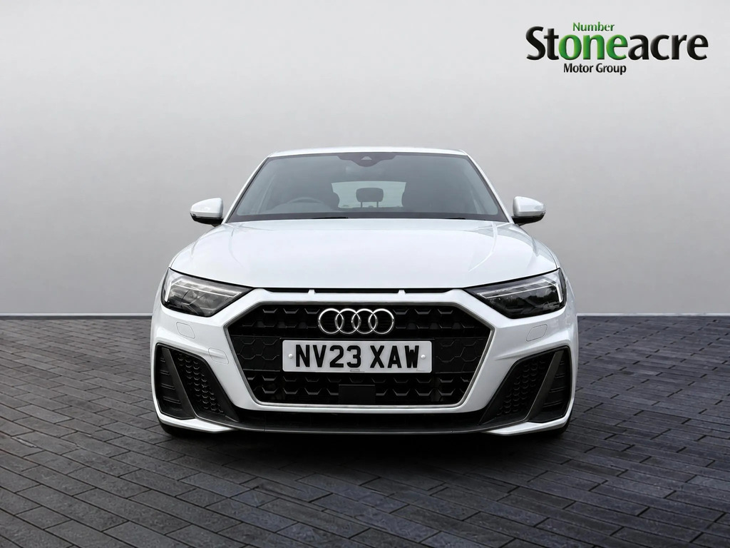 Audi A1 30 Tfsi 110 Technik S Tronic Black #8