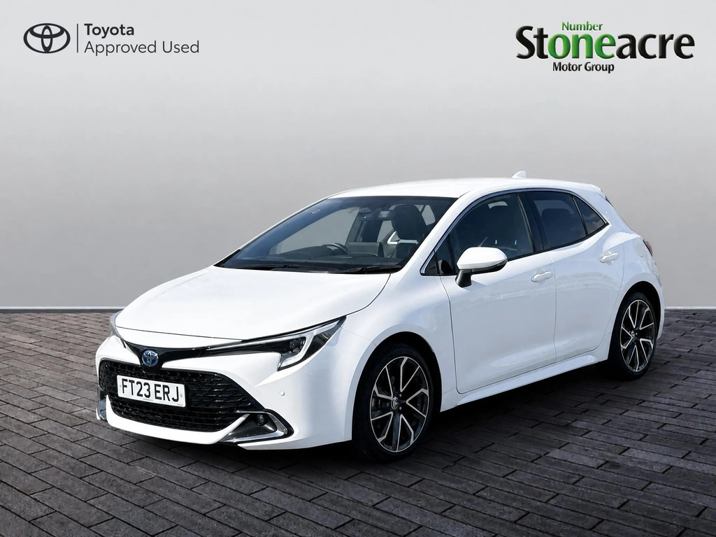 Toyota Corolla Excel White #7