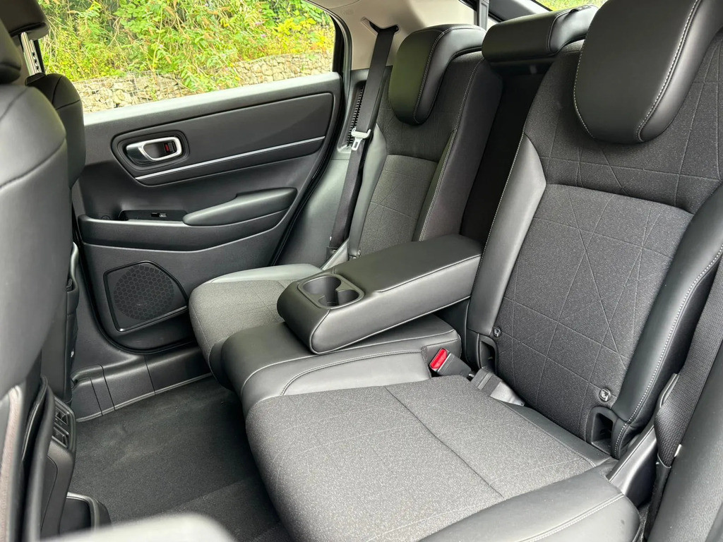 Honda Hr-V Elegance Black #10