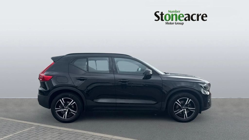 Volvo XC40 2.0 B3p Plus Dark  #3