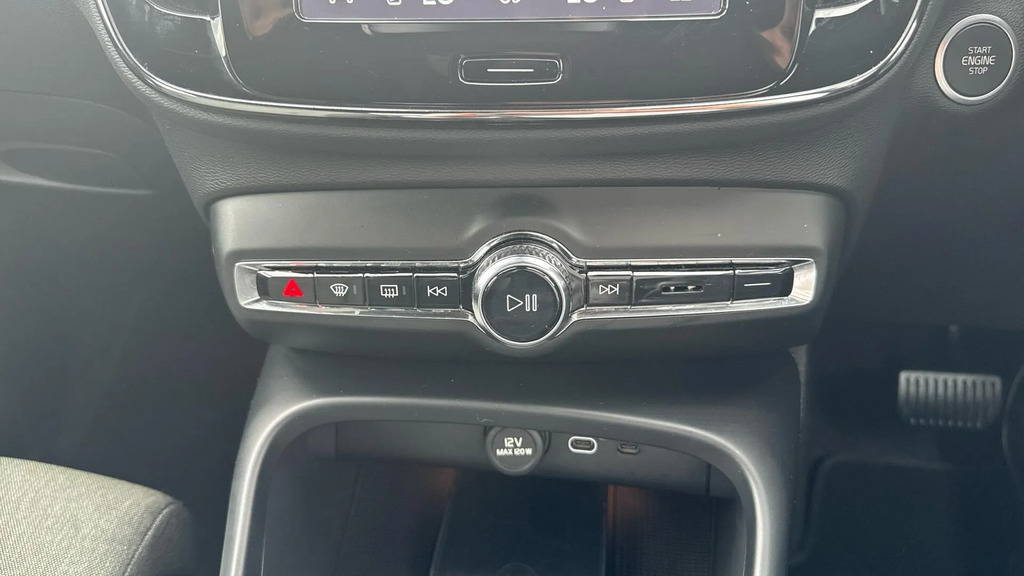 Volvo XC40 2.0 B3p Core Blue #40