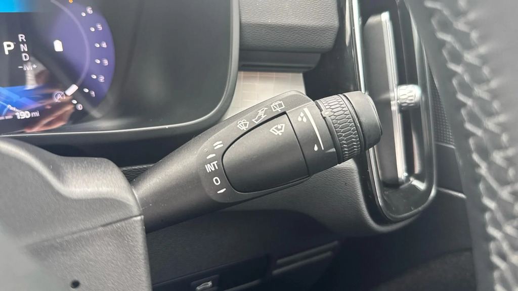 Volvo XC40 2.0 B3p Core Blue #22