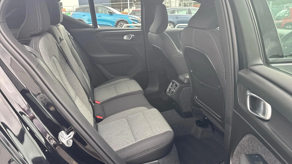 Volvo XC40 2.0 B3p Plus Dark  #6
