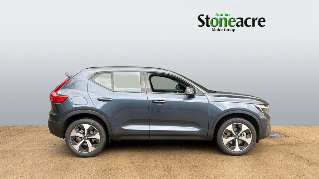 Volvo XC40 2.0 B3p Plus Dark  #3