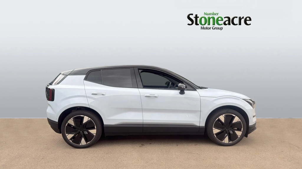 Volvo EX30 P8 69Kwh Ultra Awd #3