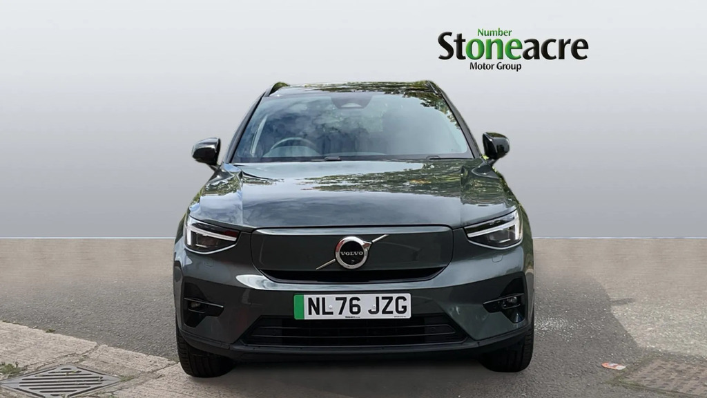 Volvo EX40 Single Extended Range Plus Free Ev Pod Wall Charg #8