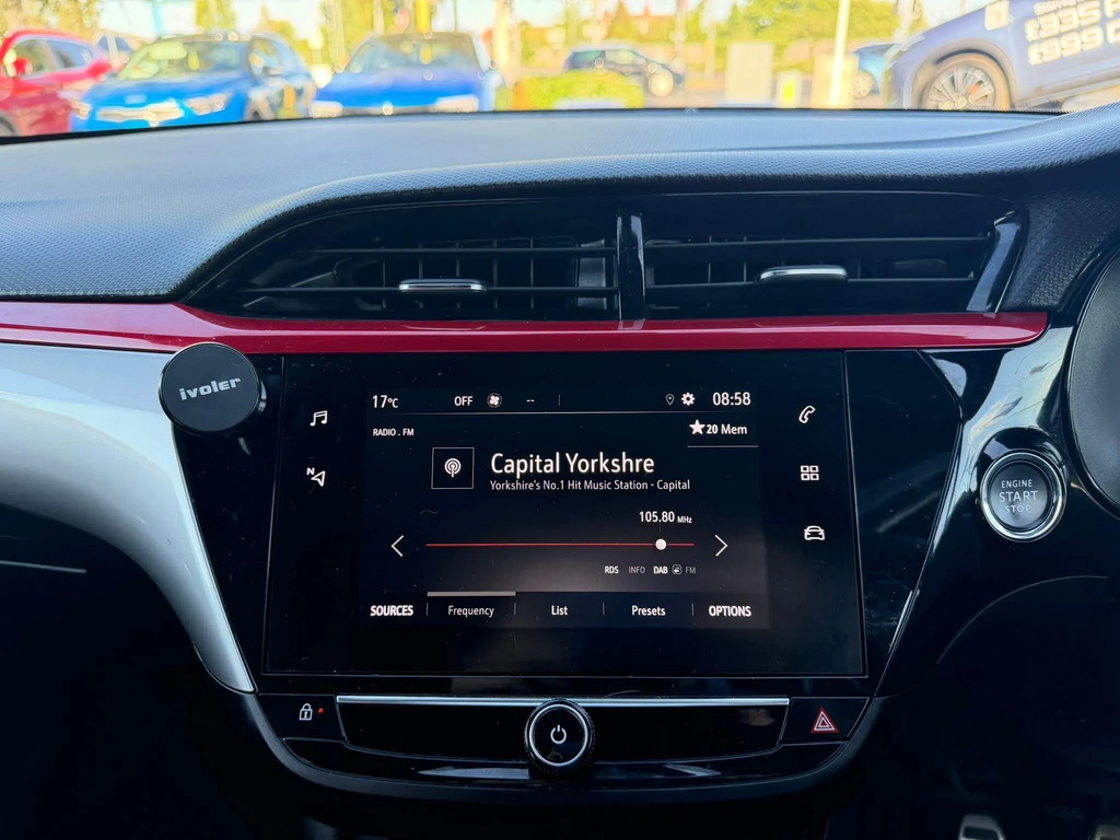 Vauxhall Corsa Se Premium White #17