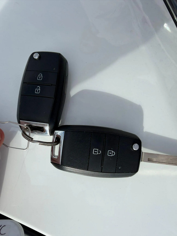 Kia Picanto 1.0 Ecodynamics Black #25