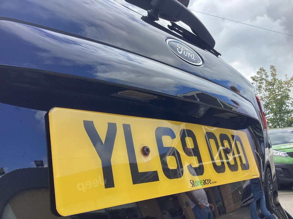Ford Ecosport Titanium Grey #10
