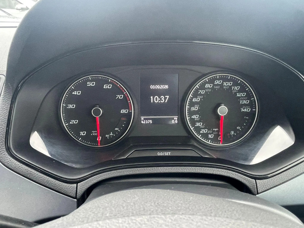 Seat Arona Tsi Se Technology Red #13