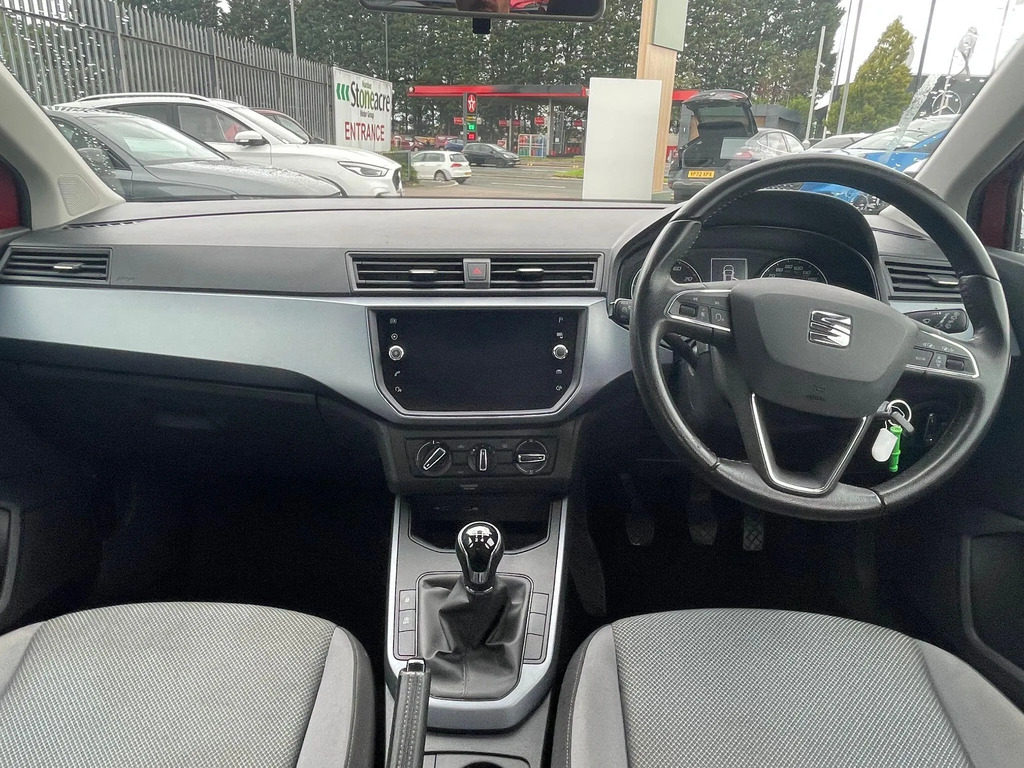 Seat Arona Tsi Se Technology Red #8