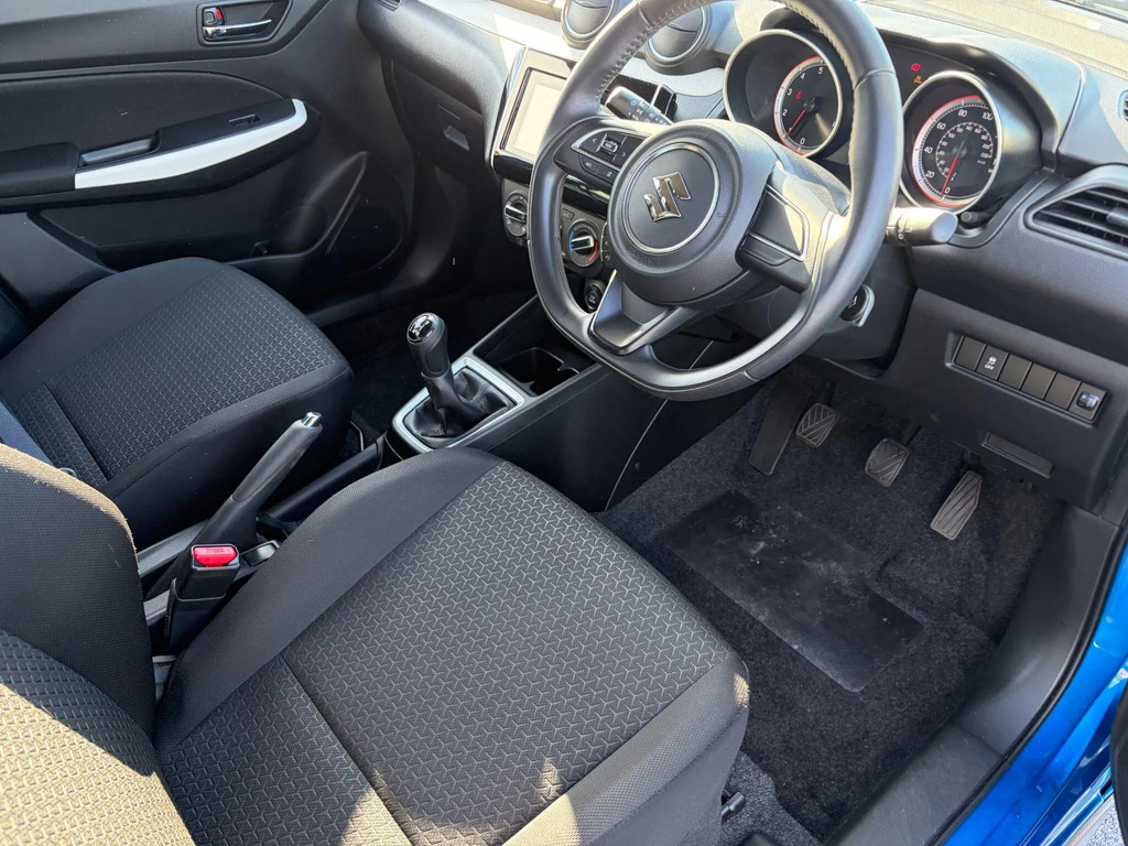 Suzuki Swift Sz-t Silver #10