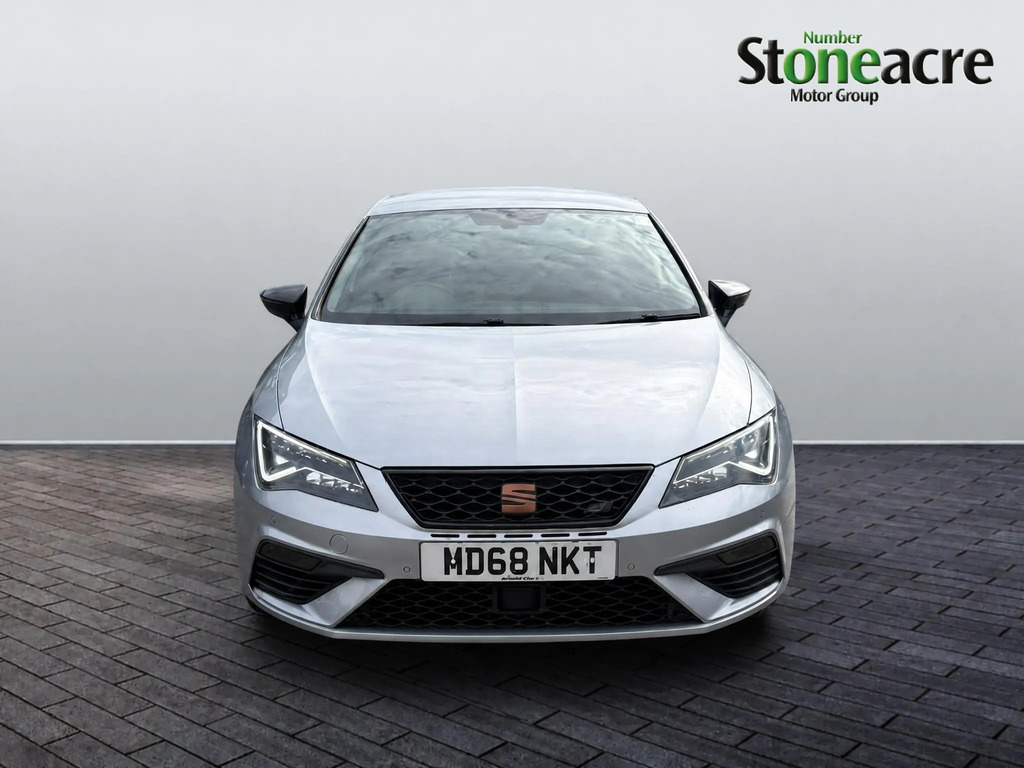 Seat Leon 2.0 Tsi 290 Cupra Ez Dsg Red #8