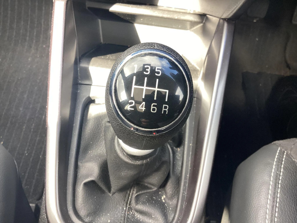 Suzuki Vitara 2023 23 Sz5  #26